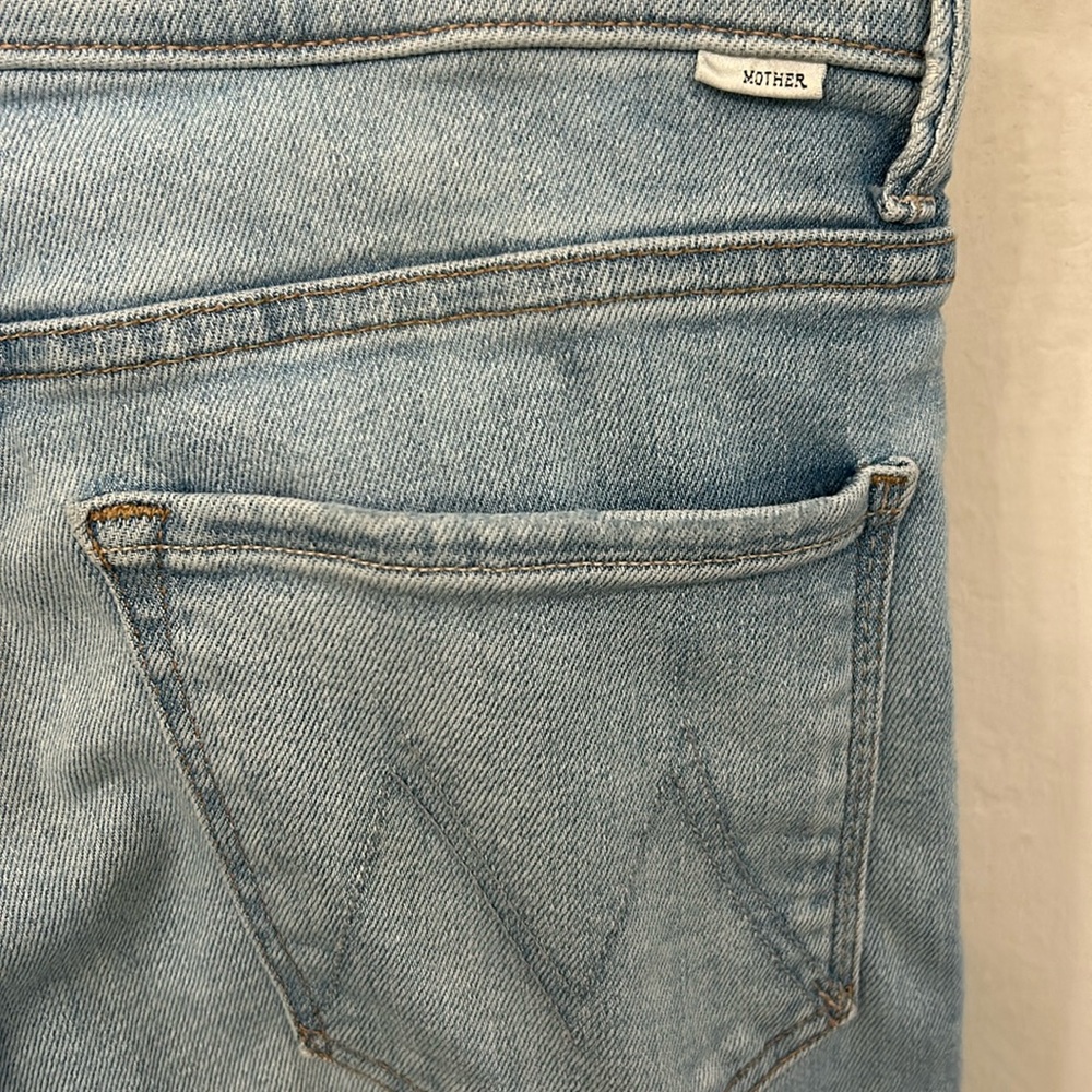 Mother “Super Cruiser” sun kissed color jeans.  Size 30